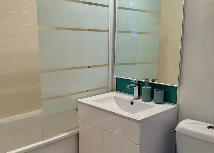 דירה Deux Pieces Elegant Avec Vue Sur Parc - & Centre-ville A Pied קאבורג